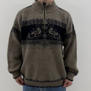 ISO : Dale of Norway Beige / black half zip in large